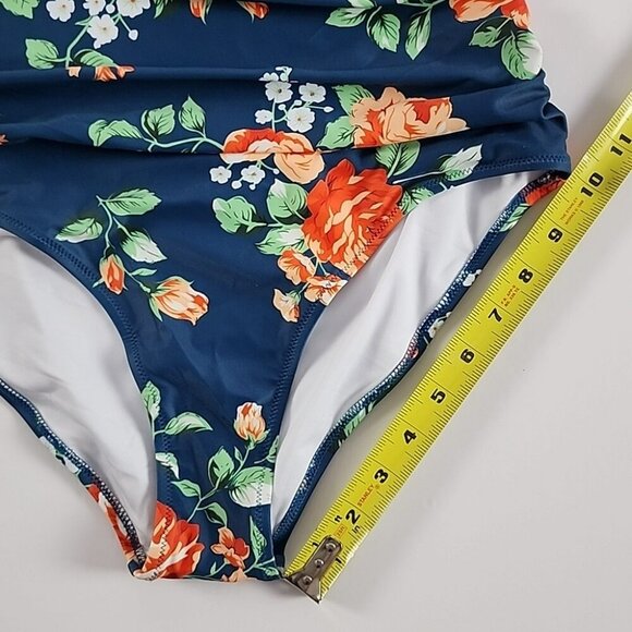 Beachsissi Women's One Piece Halter Neck Cross Front Blue Floral Swimsuit Size M - Picture 11 of 11